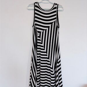 Philosophy Black and White Geometric Stripe Dress